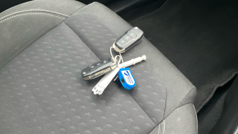 Ford Fiesta 1.1 Zetec 5dr Petrol Hatchback